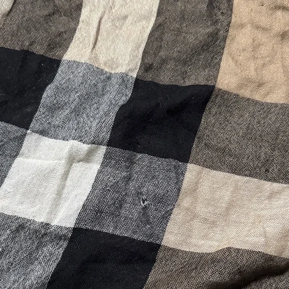 Burberry Check Cashmere silk scarf - Picture 7 of 10
